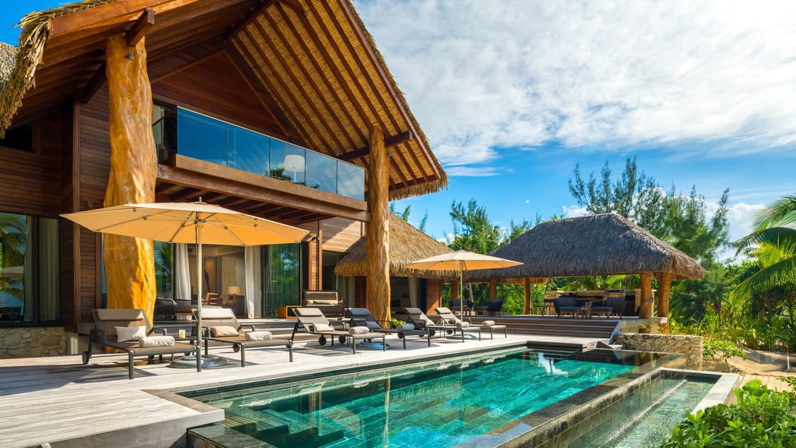 The-Brando-TMPoolDeck
