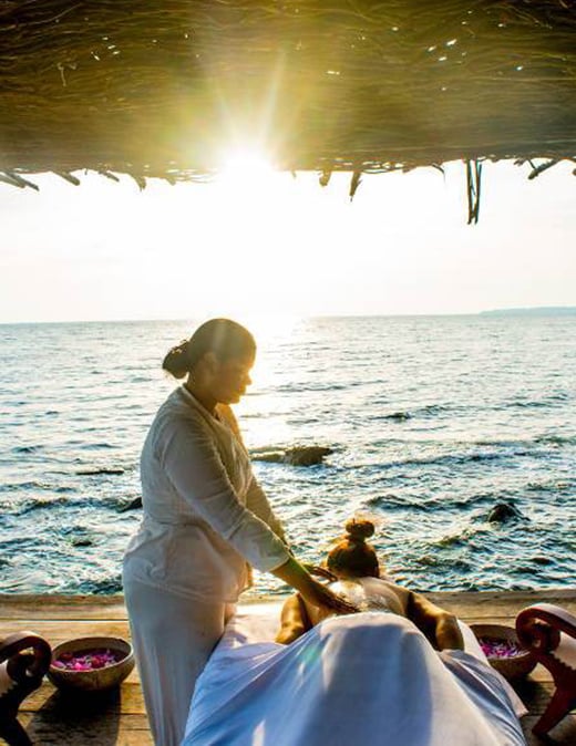 spa-sala-sunset-massage-outdoor-spa-sala-song-saa-private-island-2015
